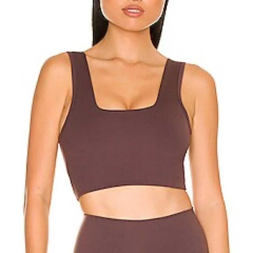 NWT Varley Always Delta Bra in Raisin Size M - Picture 2 of 5